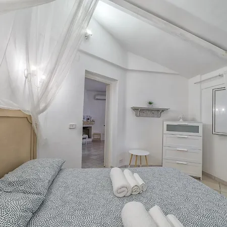 Sunshine House - Ostuni Bb Di Antonella Apartment